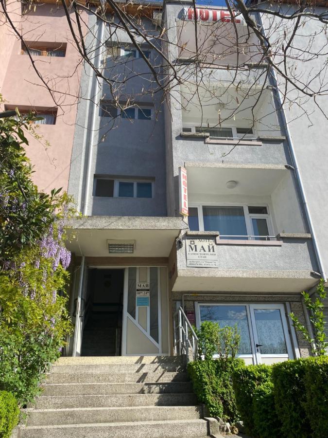 פטריך Family Hotel "May" מראה חיצוני תמונה